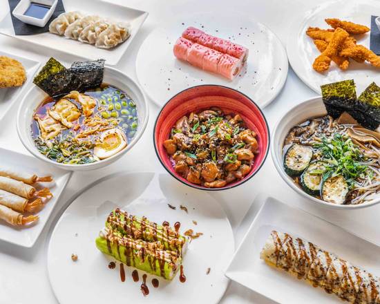 Buffet De Sushi En Petrel